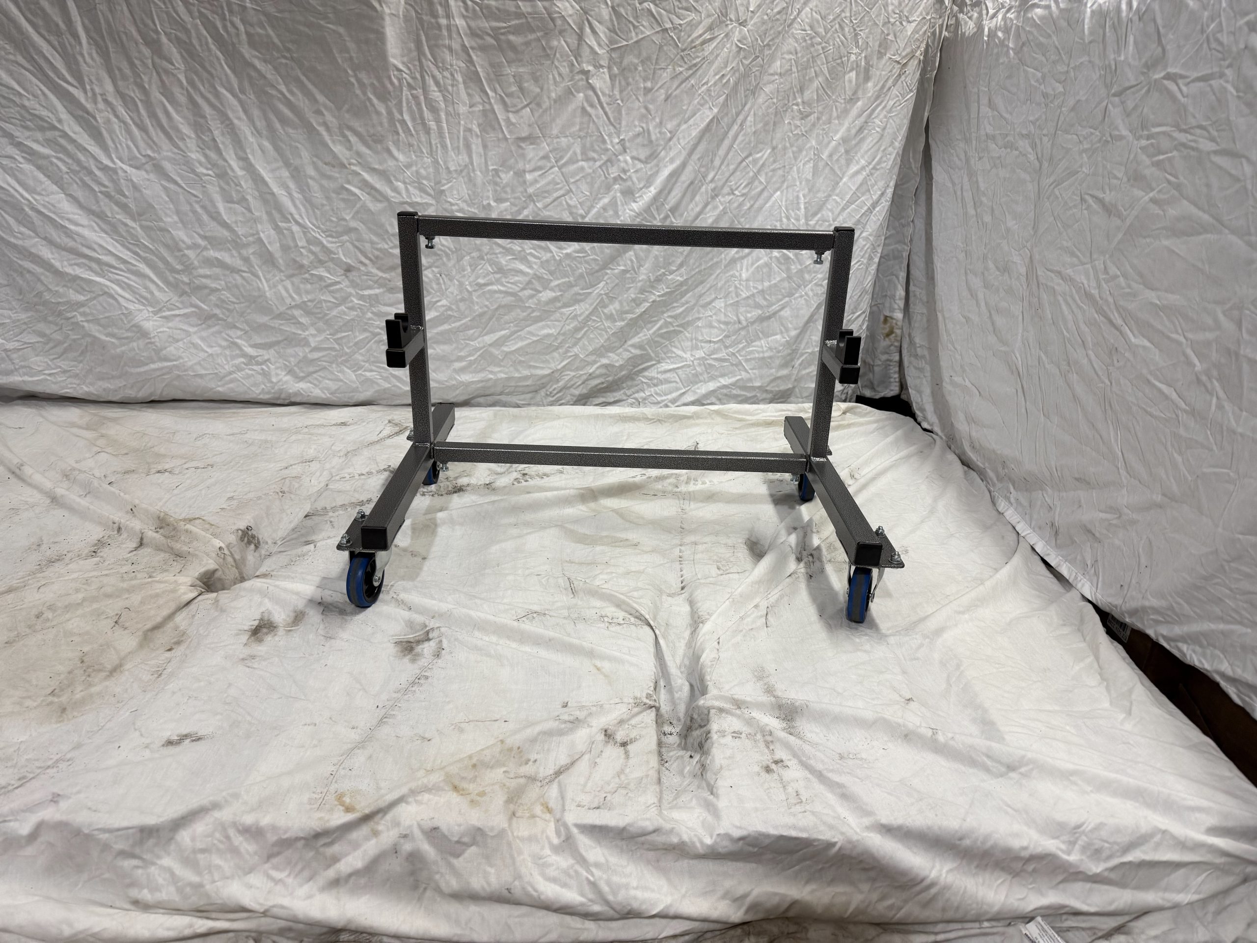 UPRIGHT KART STAND
