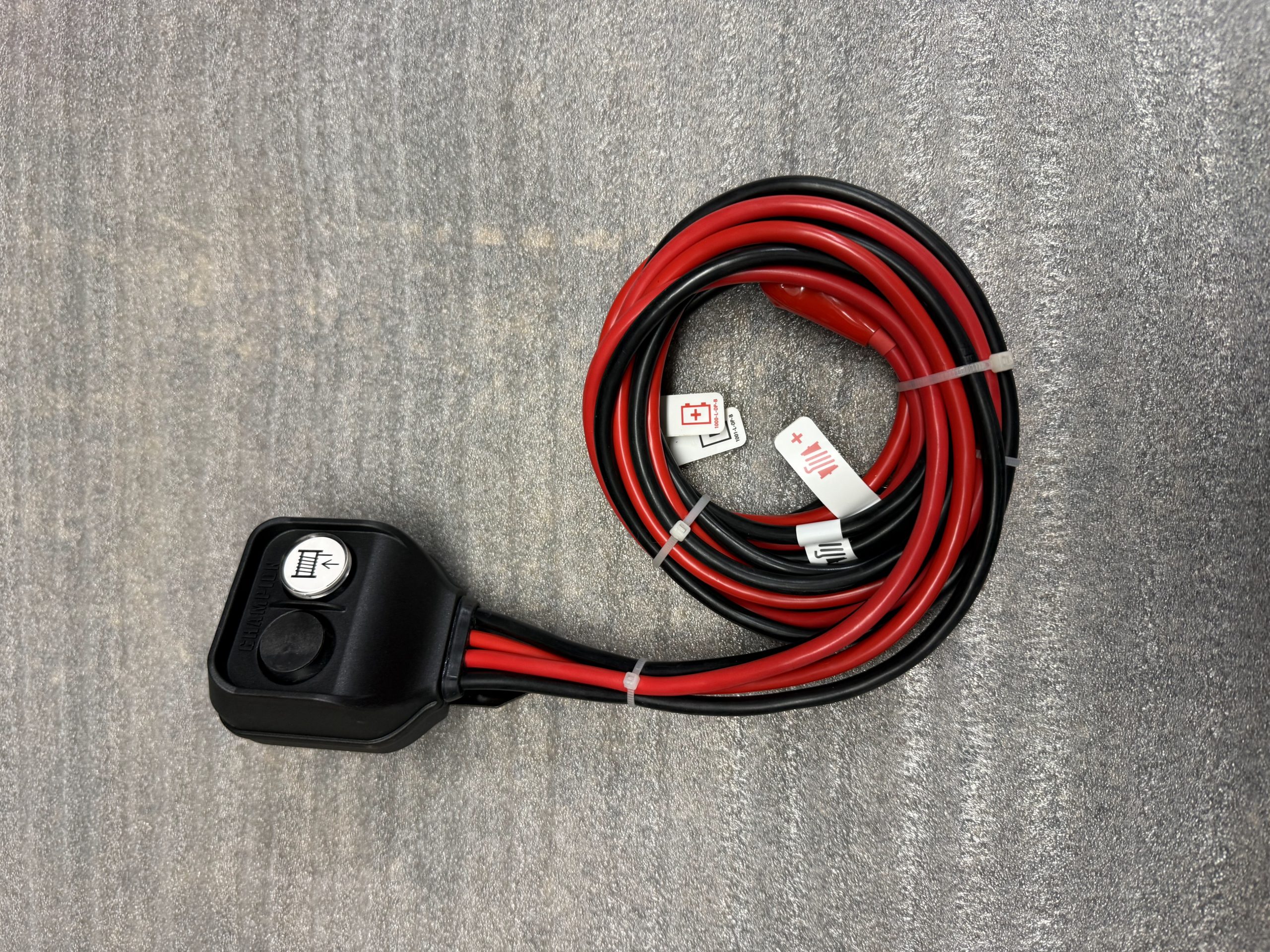 ONE MAN STAND WINCH CONTROL